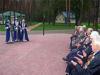 Новый Регион: Приднестровские ветераны приняли участие в тожествах в Брянске (ФОТО)
