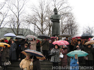 Новый Регион: Похороны Патриарха (ФОТО)