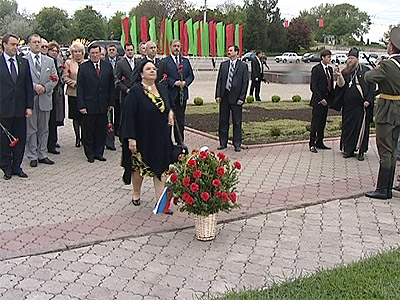 Новый Регион: Великая Княгиня Мария Владимировна встретилась с властями Тирасполя